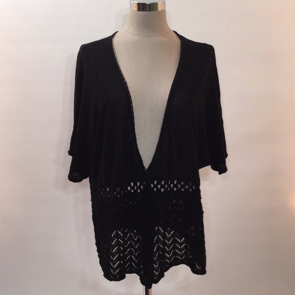 Avenue Sweaters - AVENUE Plus 22/24 Black Cardigan Shrug